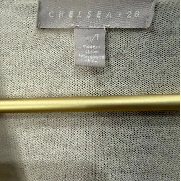 Chelsea28 Oatmeal Heather Oversized Button Cardigan Brown Buttons M/L NWOT - Picture 3 of 6